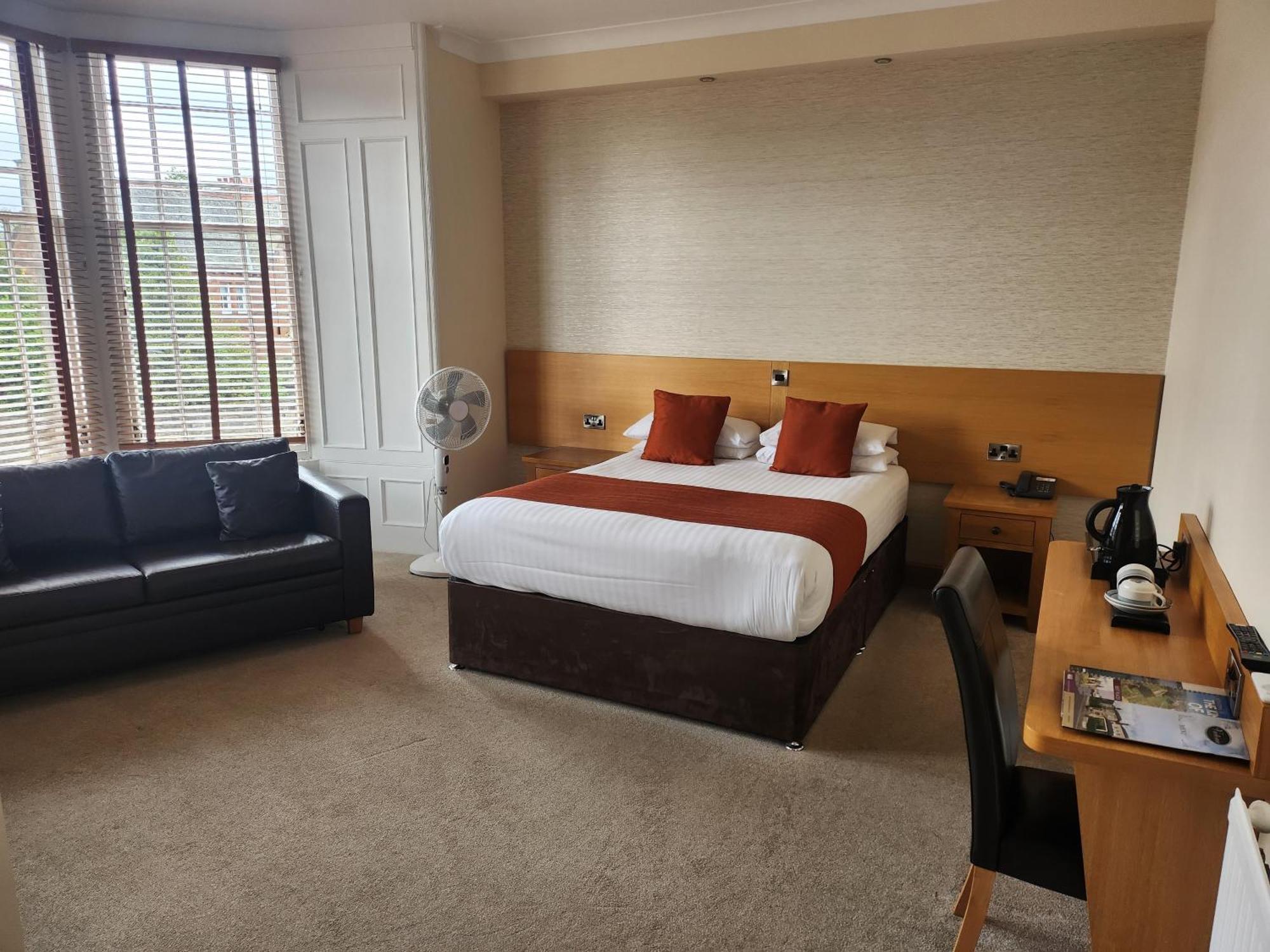 Victoria Hotel Kirkcaldy Dış mekan fotoğraf